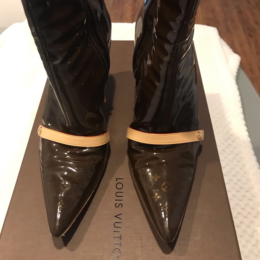 Gina Pointy LV monogram leather booties